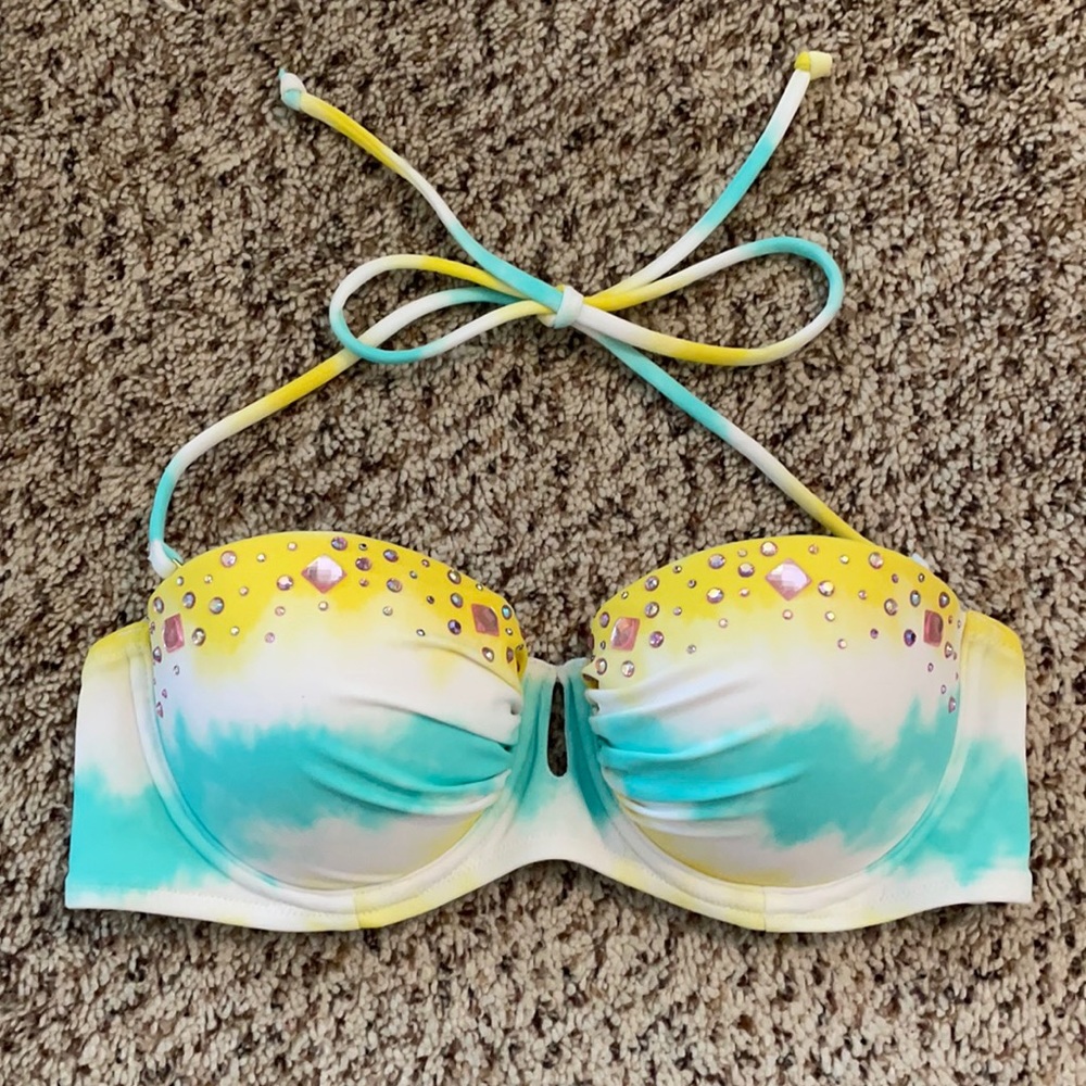 Victoria’s Secret bikini swimsuit